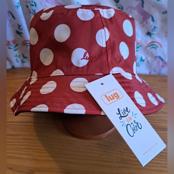 NWT Lug Reversible Red Polka Dot & Black Summer Beach Canopy Bucket Hat Cap - Picture 1 of 5